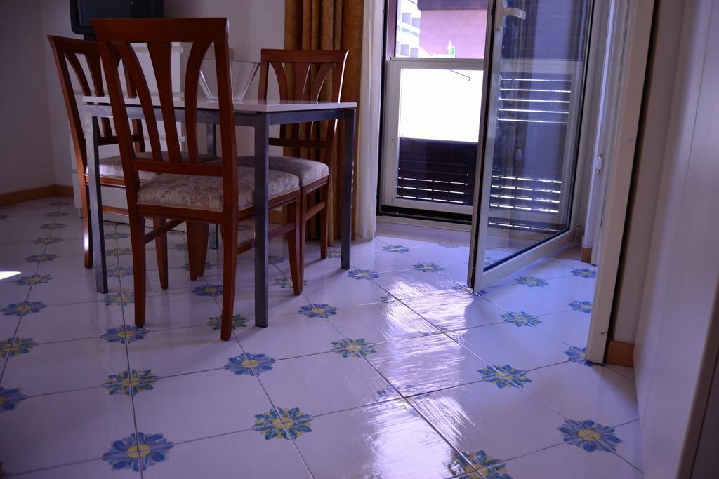Gatto Bianco Le Dimore Бари Экстерьер фото